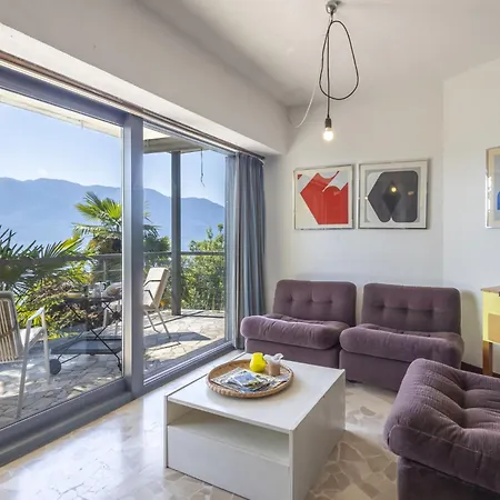 Max By Interhome شقة *